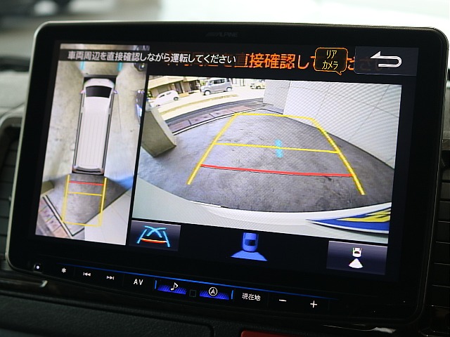 バックカメラ装着済みですので駐車時も安心です☆☆