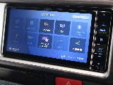 トヨタ ハイエース(4枚目)