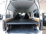 後席を倒せばフルフラット展開が可能です☆☆
