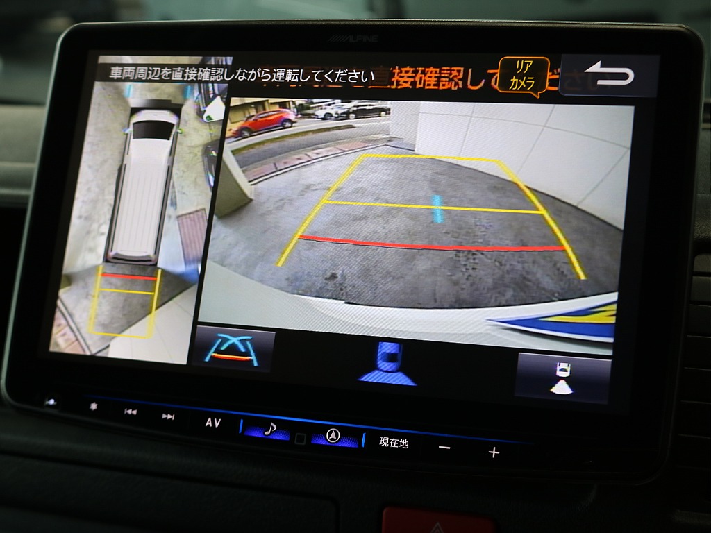 バックカメラ装着済みですので駐車時も安心です♪♪