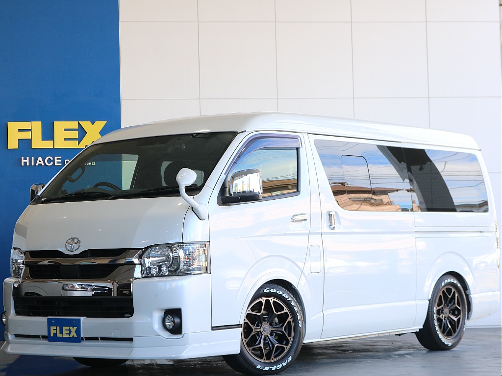 【厳選仕入れ中古】ハイエースバン　ワイド　ダークプライムⅡ　ディーゼル2WD　パールホワイト 走行距離8万ｋｍ以内のお車ご入庫いたしました☆☆