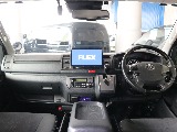 特別仕様車ダークプライムなので高級感のある内装になっております♪♪