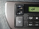 HDMIポートがあるのでスマホ画面をナビにミラーリング可能☆☆