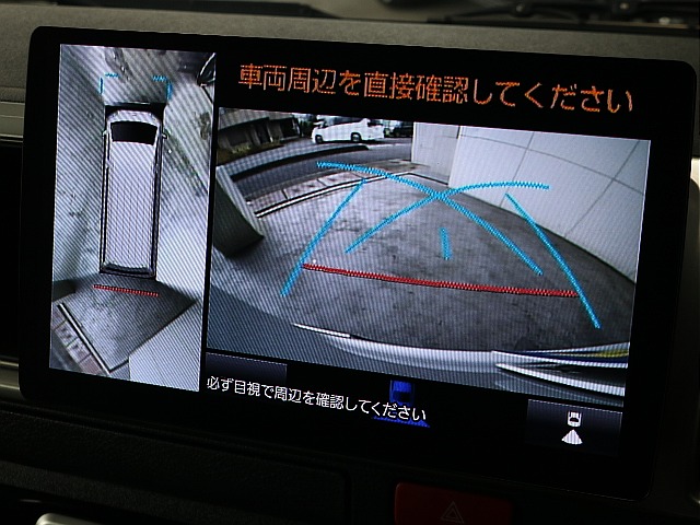 バックカメラ搭載済みですので駐車時も安心です♪♪