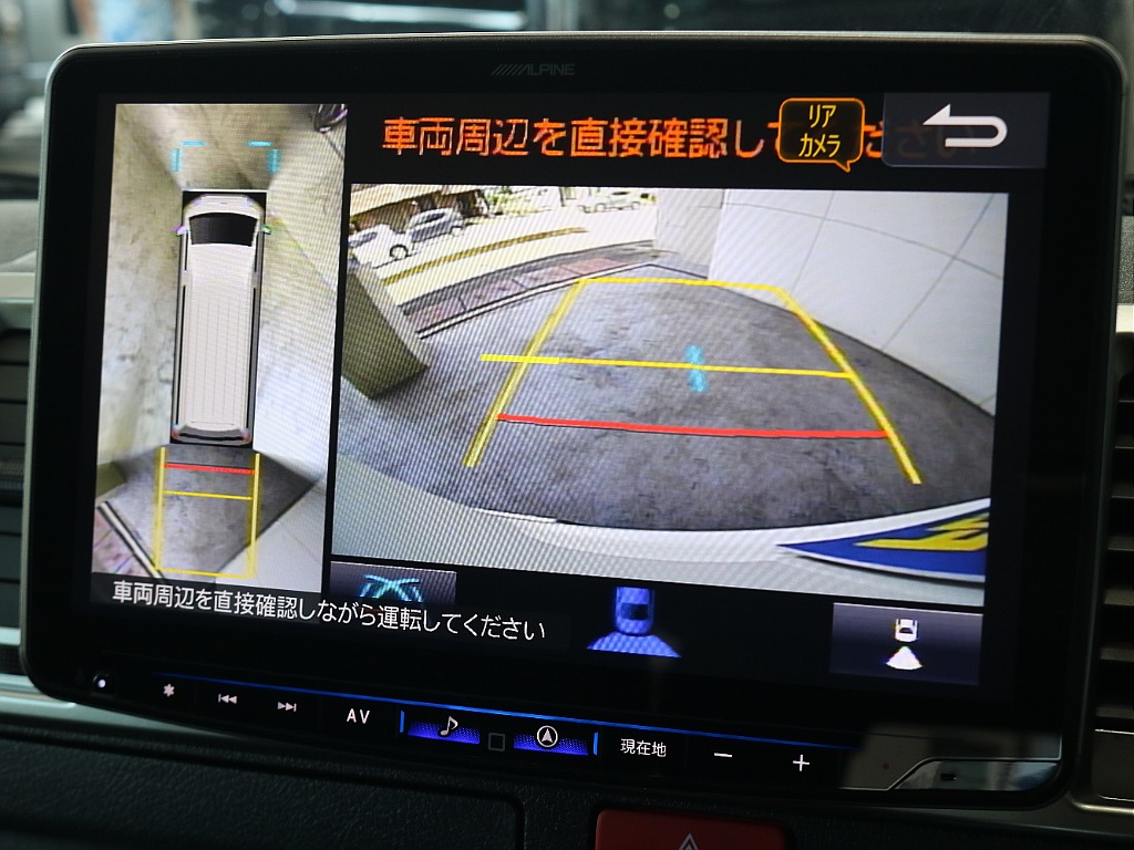 バックカメラ装着済みですので駐車時も安心です♪♪