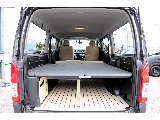 専用ベッドキット・車中泊もOK