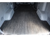 新品カーゴマット装着