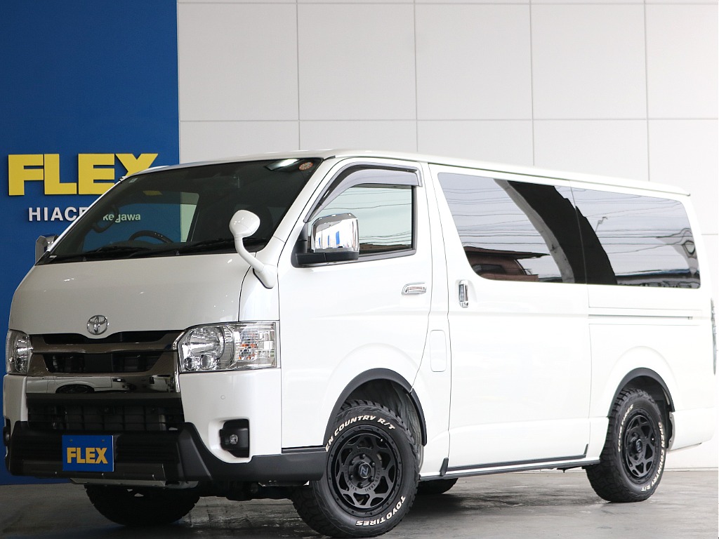 トヨタ&nbsp;ハイエースバン&nbsp;5D2.8DTスーパーGLダークプライムⅡL 4WD&nbsp;&nbsp;埼玉県