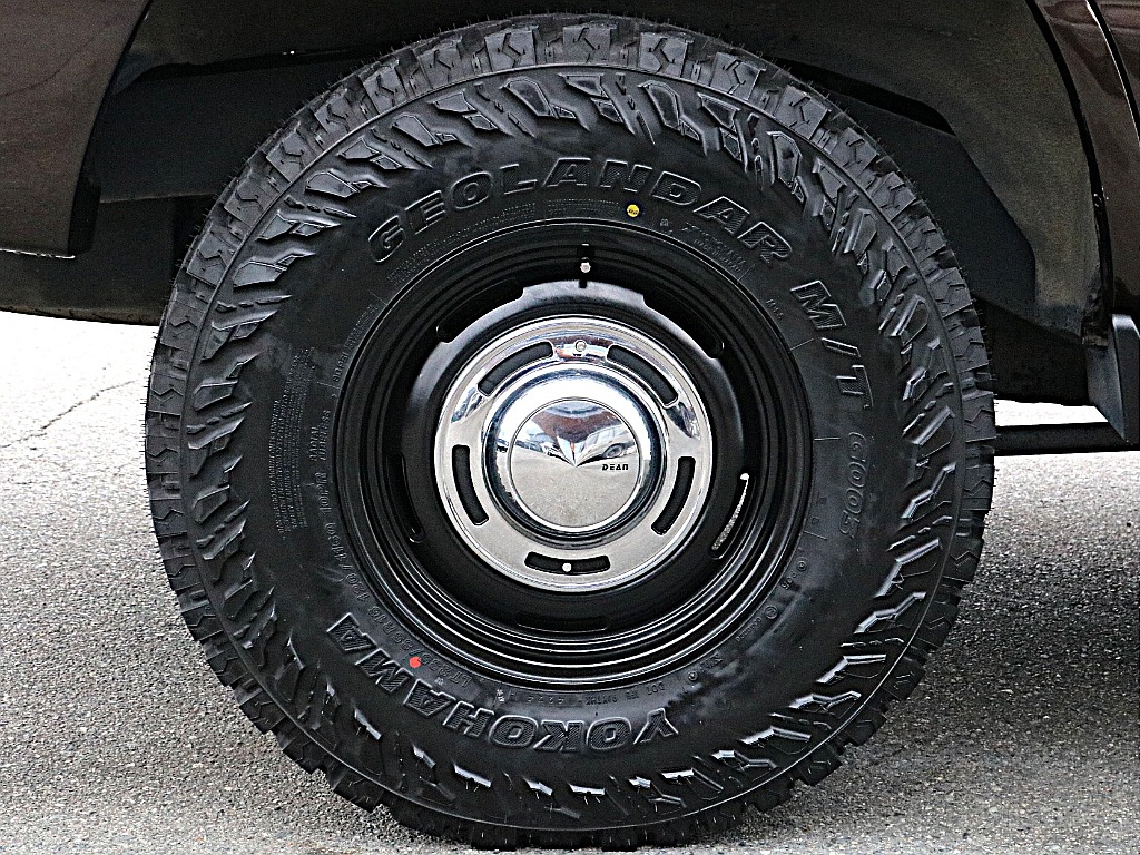 YOKOHAMAジオランダーMTタイヤ＆DEANクロスカントリー１６インチAW！それぞれ新品装着です。