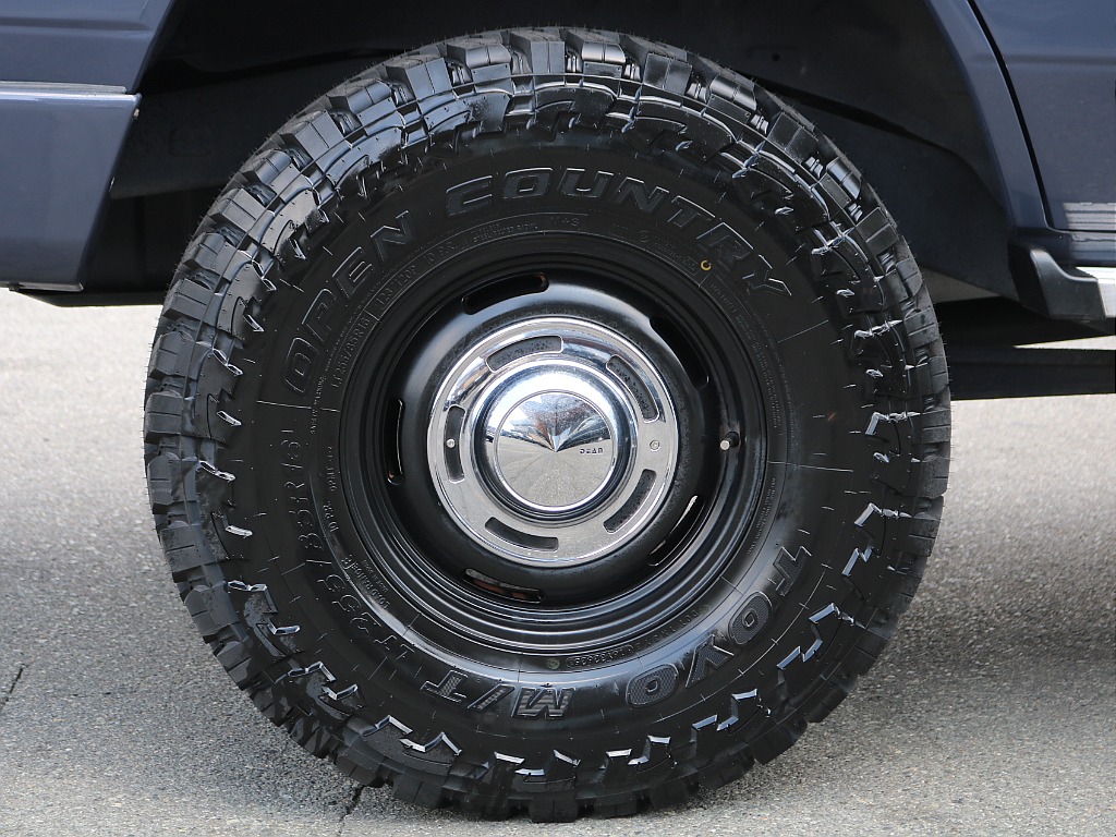 新品TOYOオープンカントリーMTタイヤ＆DEANクロスカントリーAW装着！