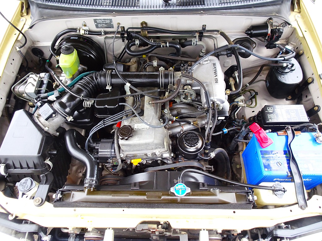 トヨタ ハイラックスサーフ 2.7SSR-X ワイドボディ 4WD ナロー換装 大阪府の詳細画像 その12