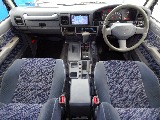 トヨタ ランドクルーザープラド プラド5ドア3.0ディーゼルT SX 4WD  大阪府の詳細画像 その4