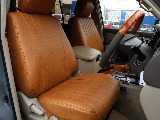 新品クラシックキャメルシートカバーを装着！