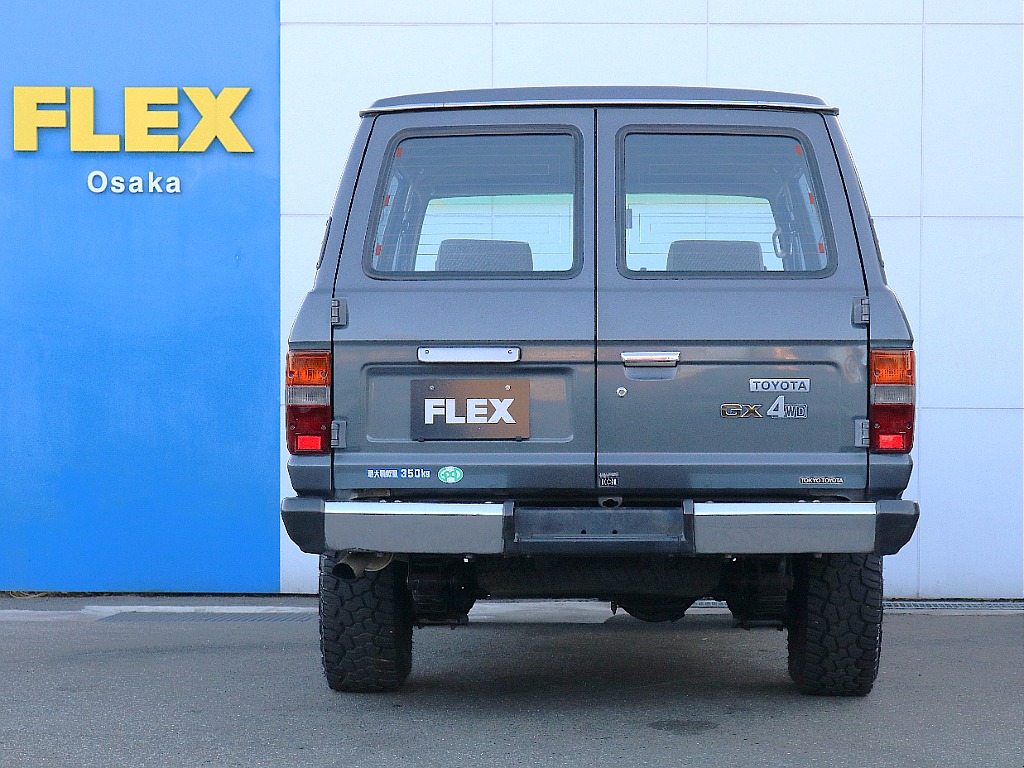 人気の観音開き。