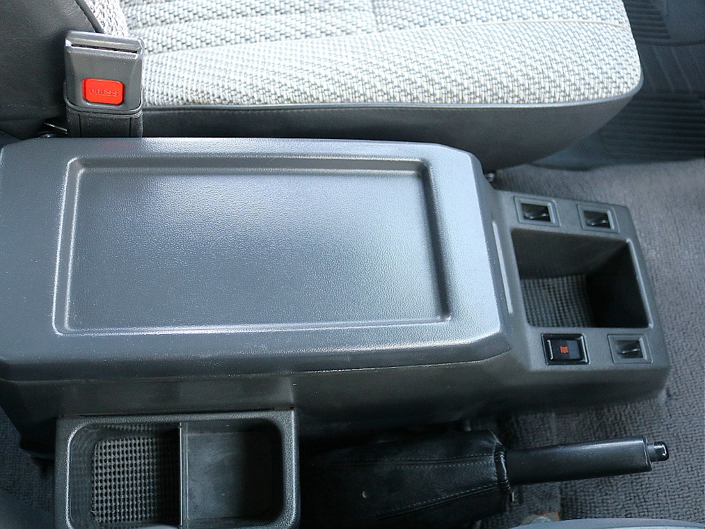 センターコンソール