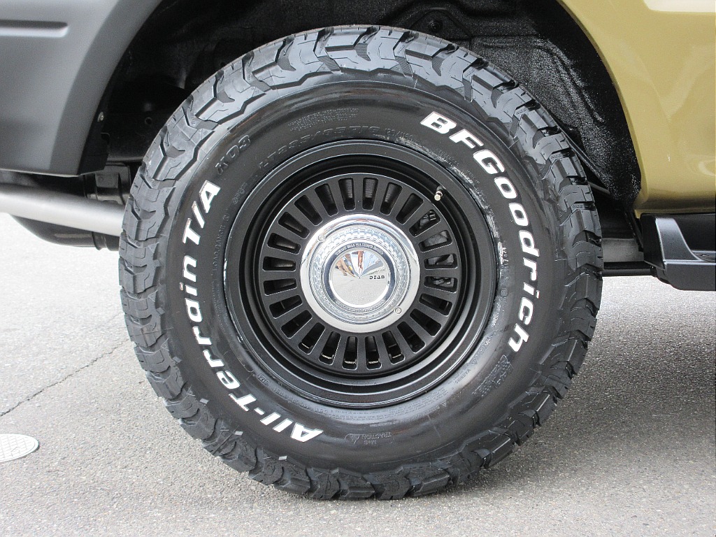 新品BFGoodrichATタイヤ＆新品DEANカリフォルニアAWを装着！