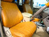 クラシックキャメルシートカバーが装着済みです！
