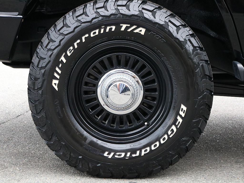 新品BFGoodrichATタイヤ＆DEANカリフォルニア１６インチAW！