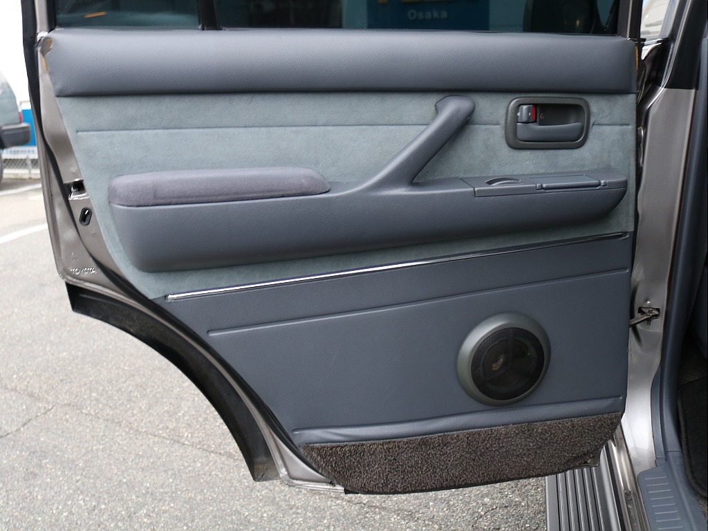 左リアドア