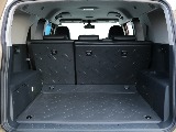 荷室にはたくさんのお荷物を搭載ください。