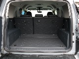 荷室は多少使用感ありますが、 ガツガツ荷物を載せたり、存分にご利用ください♪