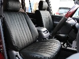 新品クラシックブラックシートカバーを 装着！