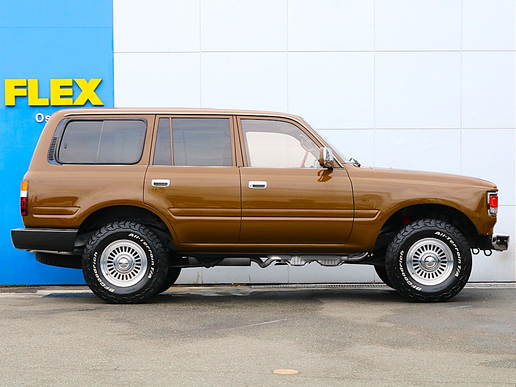 ２インチリフトアップ車両です。