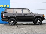 純正車高でのご案内です。 リフトアップも可能です。