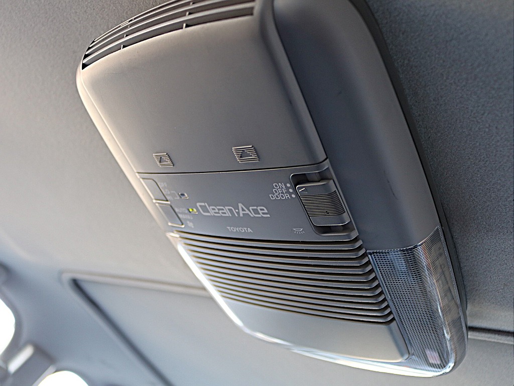 当時の空気清浄機付き。