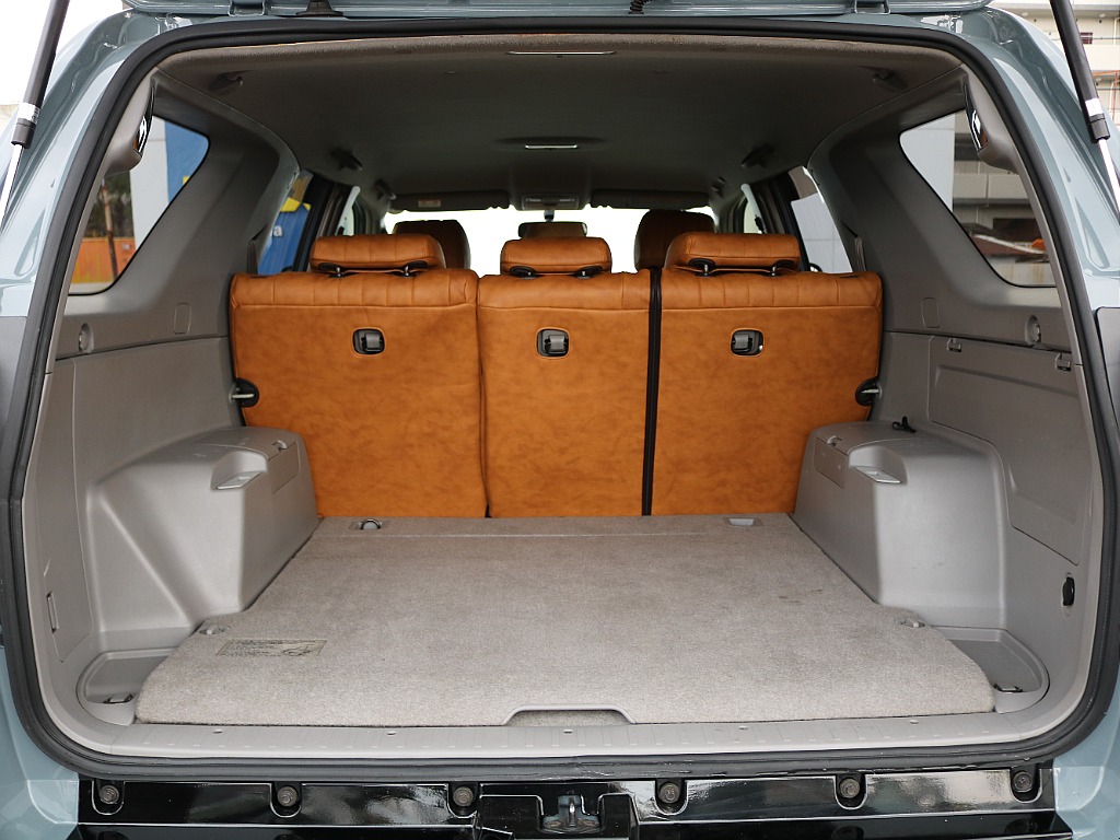 広々としたラゲッジルーム♪