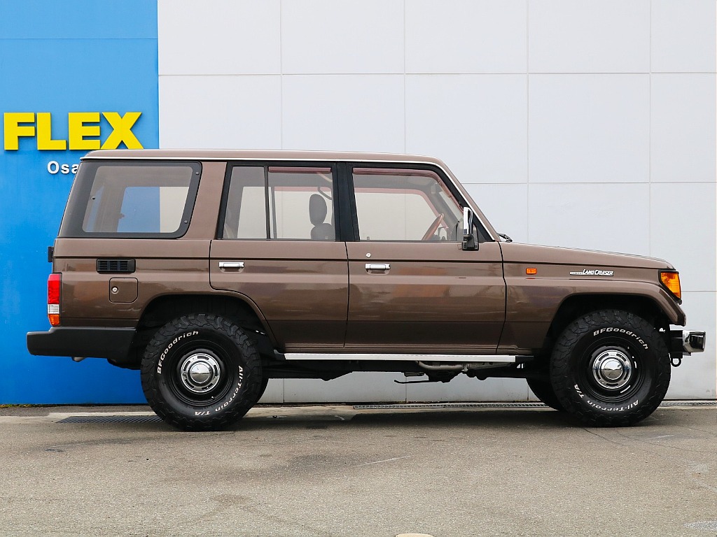 ノーマル車高でのご案内です。