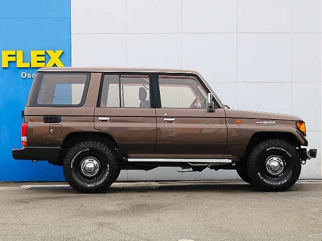 ノーマル車高でのご案内です。