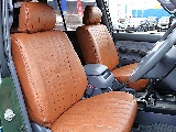 ブラウンシートカバーを新品装着！