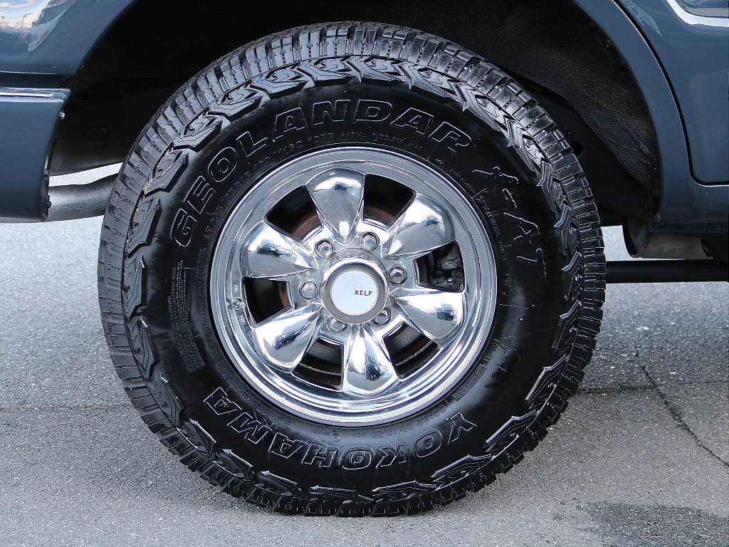 ジオランダーX-AT＆XELF16インチAWの組み合わせ。