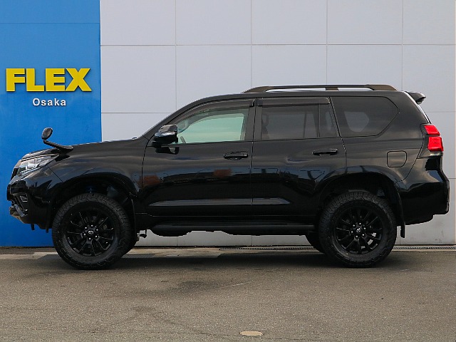 迫力のあるサイドビューです。