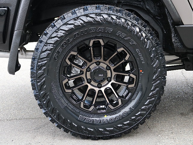 ジオランダーMTタイヤ＆XELF02AW、それぞれ新品装着！