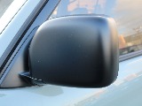 ドアミラーはマットブラック塗装しております。