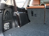 左ラゲッジパネル。