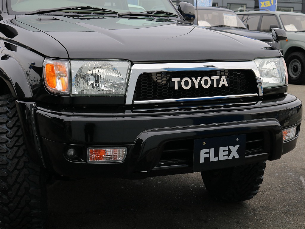 レンズやグリルはすべて新品！