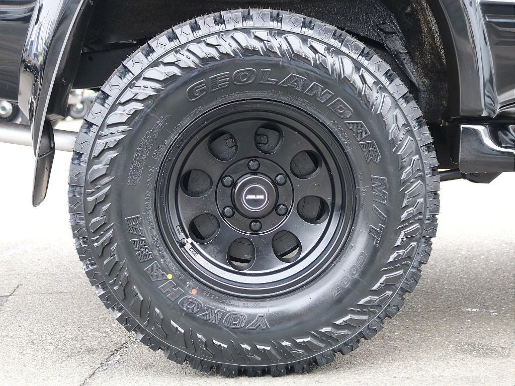 ジオランダーMTタイヤ/ジムラインAWの組み合わせ！ それぞれ新品！