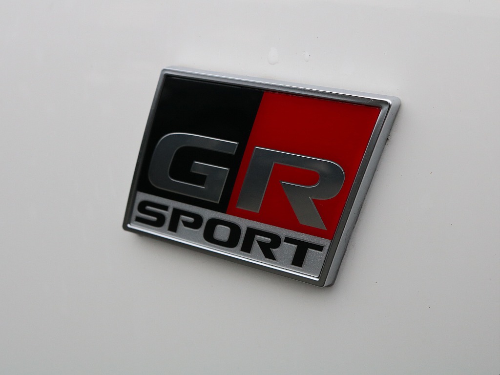 エンブレムも素敵です。