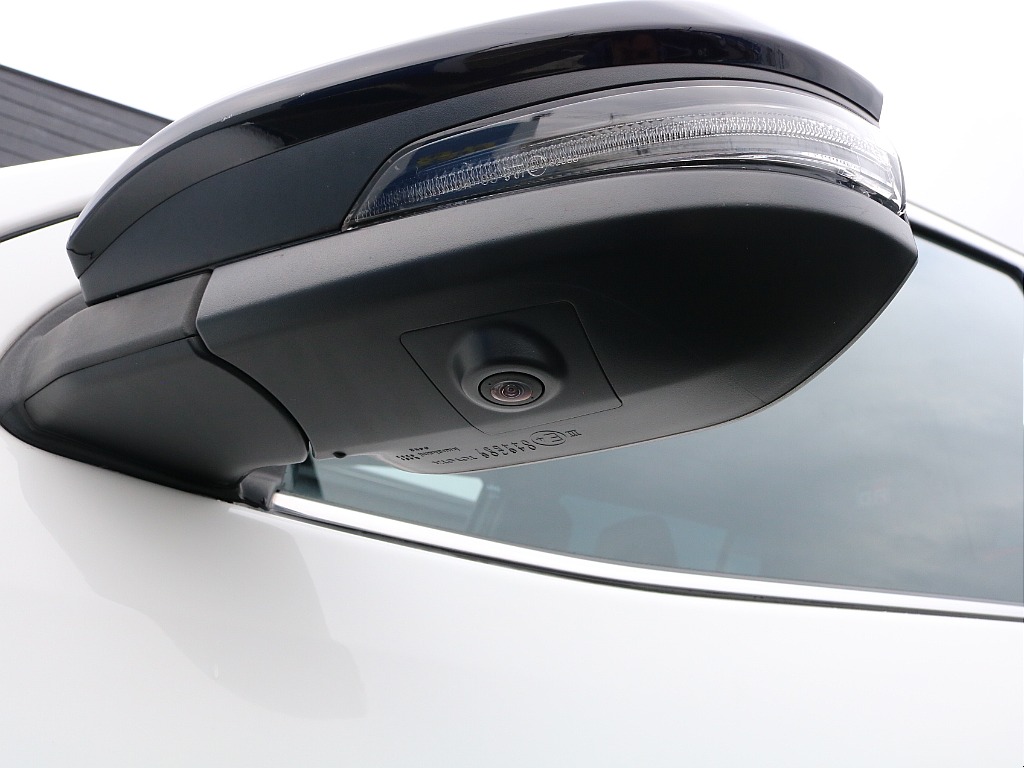 サイドカメラ。