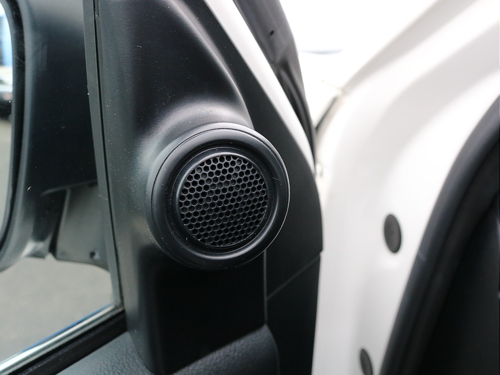 ツィーター付き。