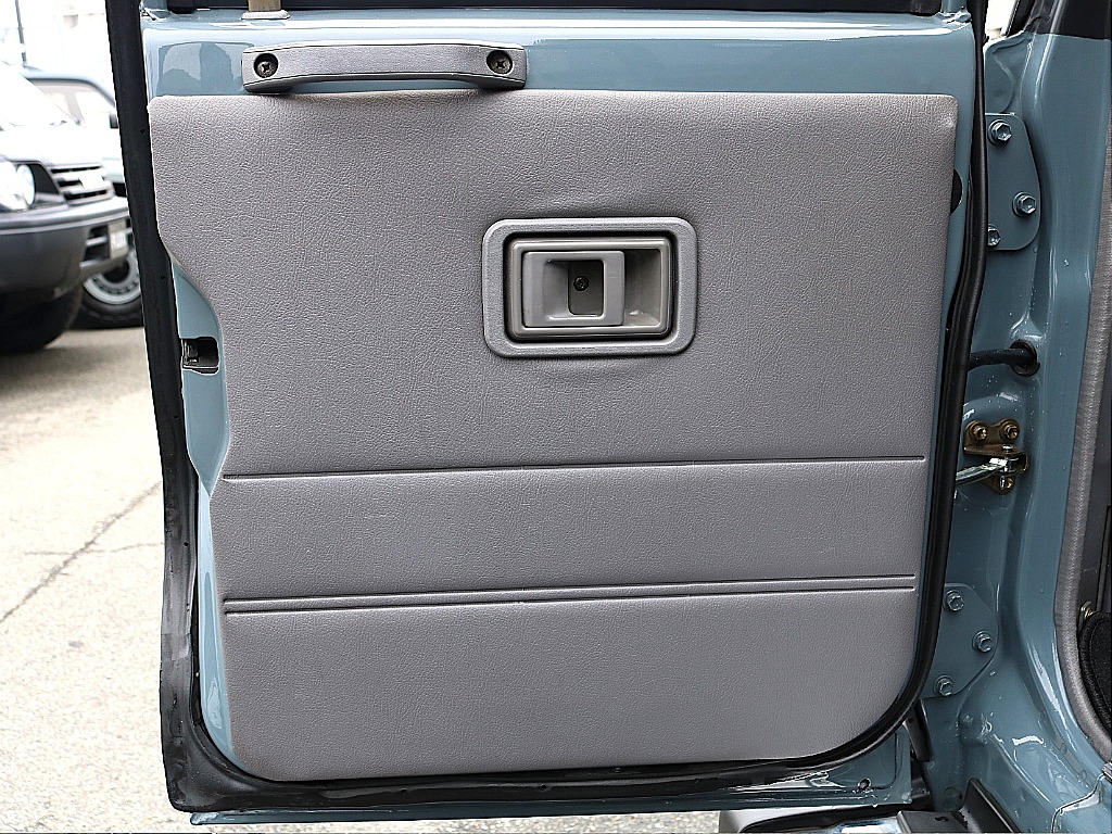 ラゲッジパネル