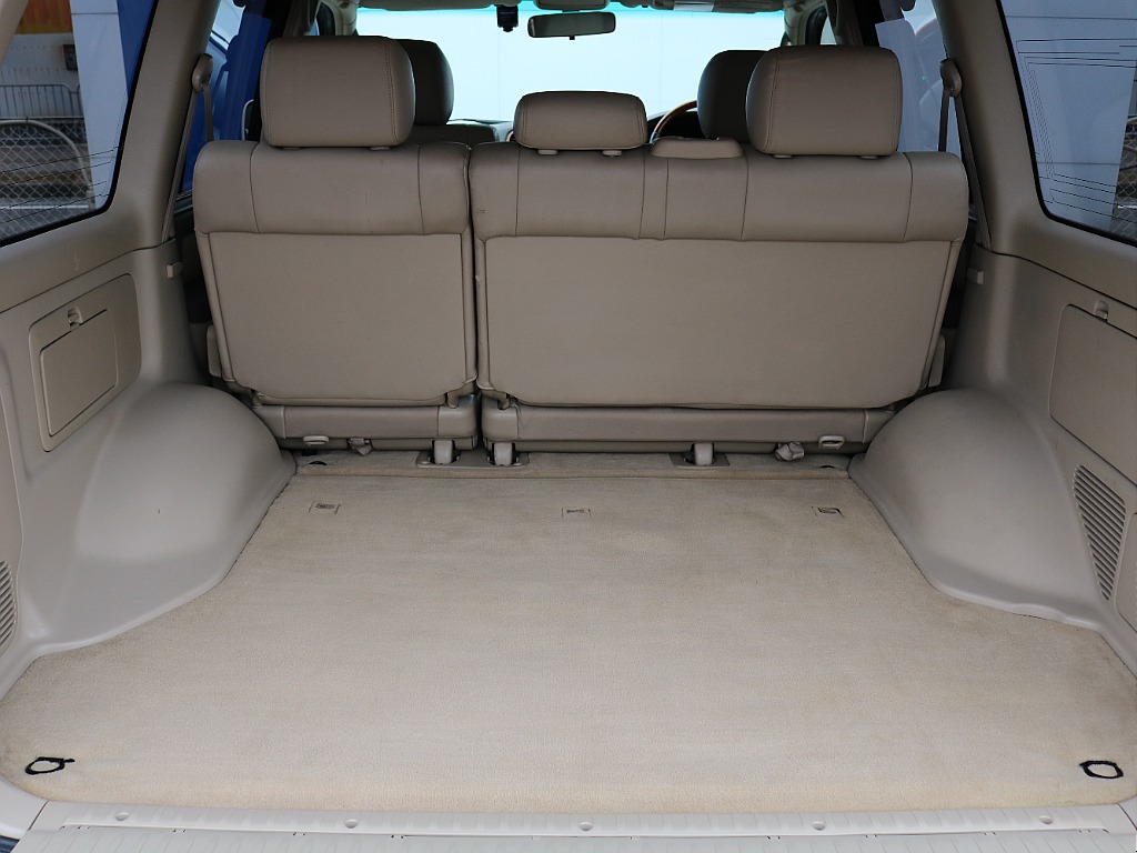 キャンプなどにはもってこいの1台です！