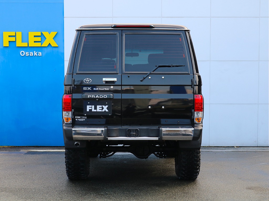 スクエアなボディが人気です。