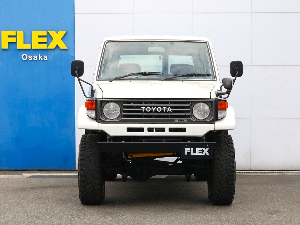 クロカン仕様のフロントビュー！ 見てるだけでワクワクしますね♪