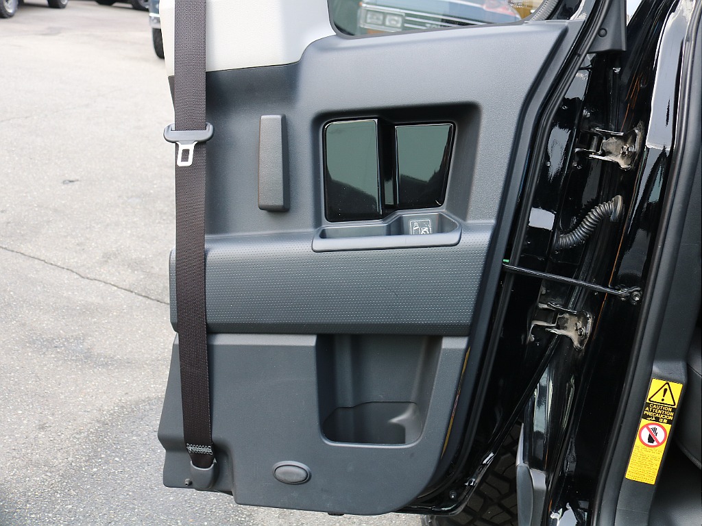 左リアドア内張