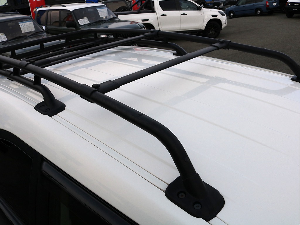 人気のルーフラック。