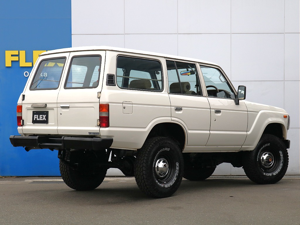 人気の観音扉です！